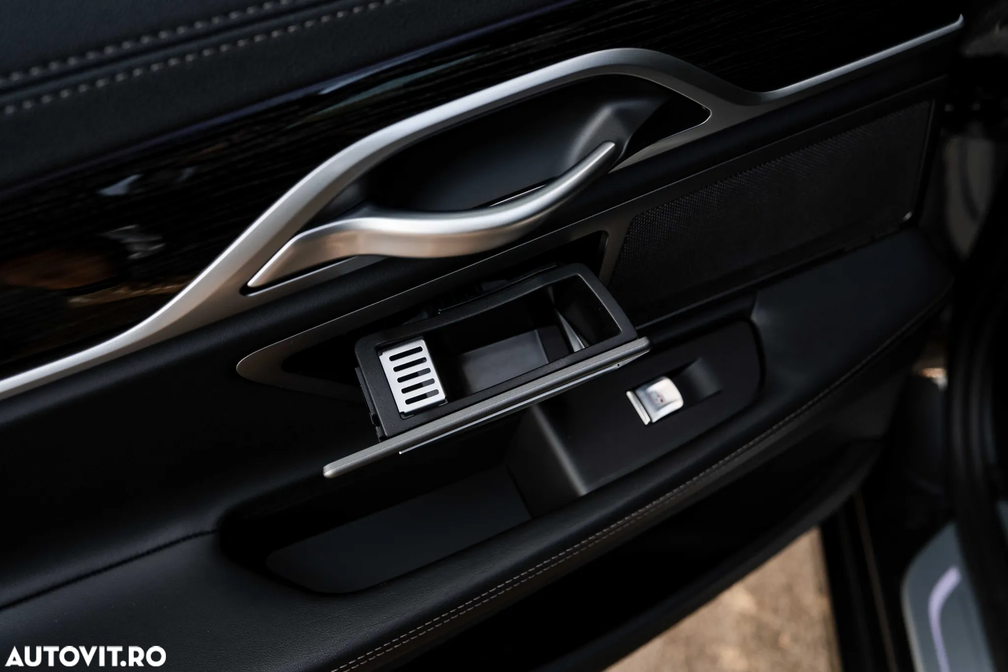 BMW Seria 7 730d - 36