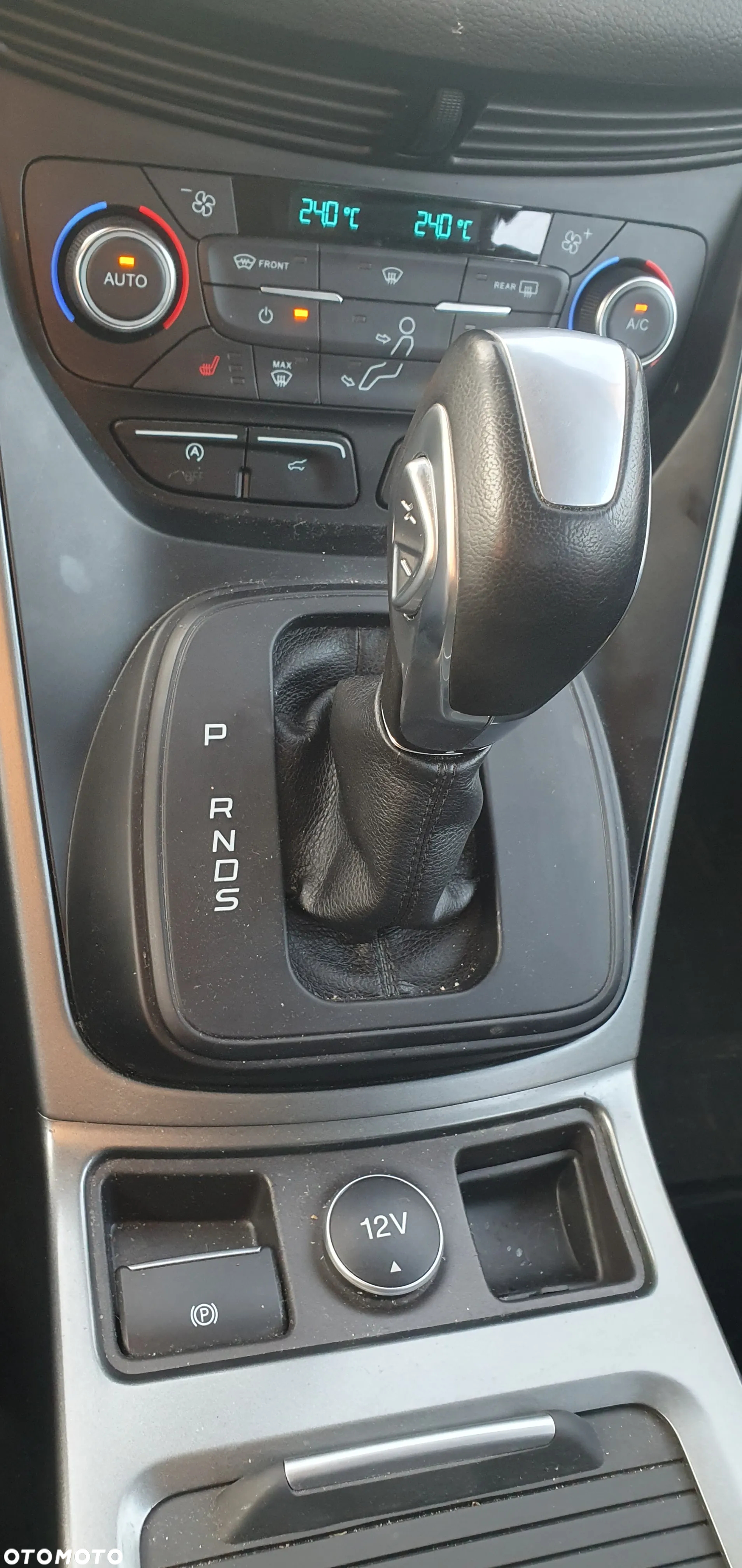 Ford Kuga - 9