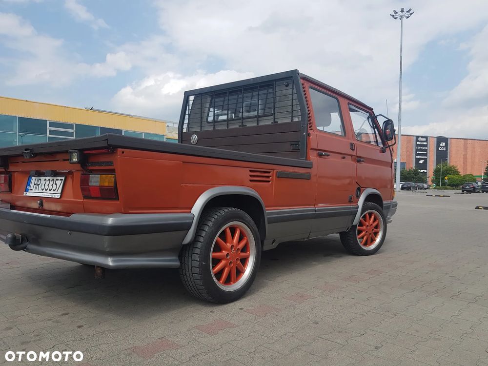 Volkswagen Transporter - 14