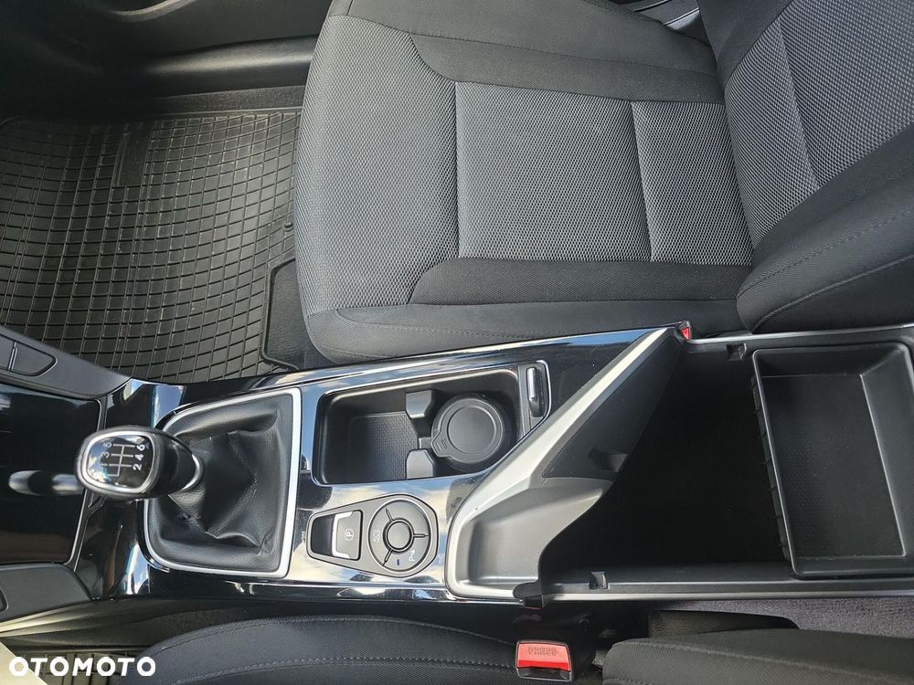Hyundai i40 1.7 CRDi Comfort - 13