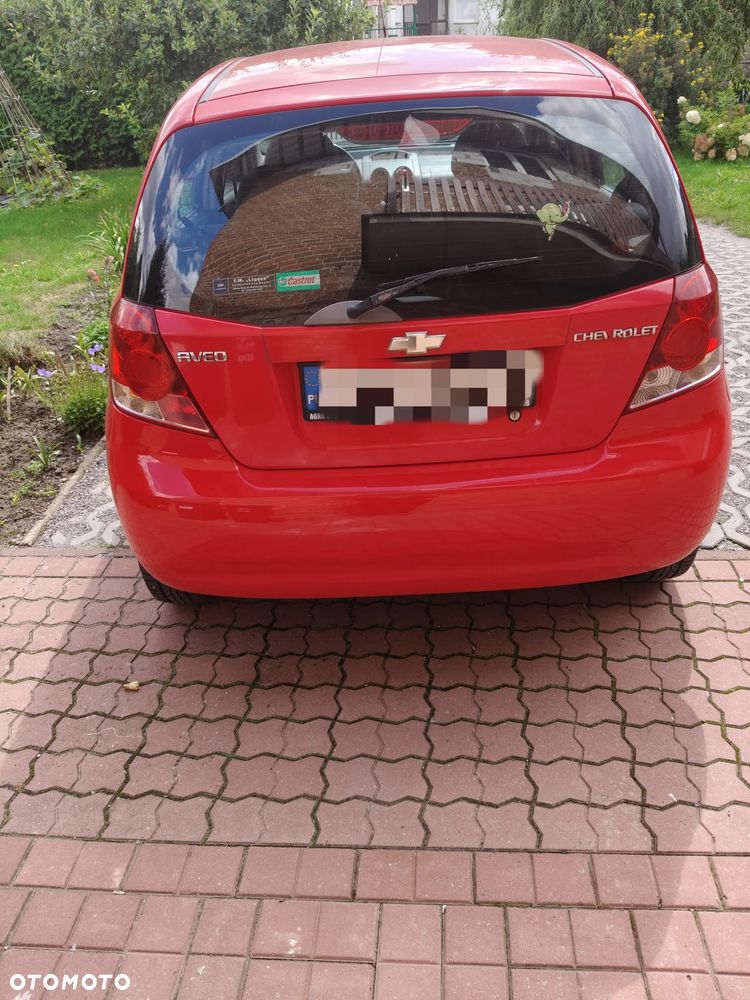 Chevrolet Aveo - 4