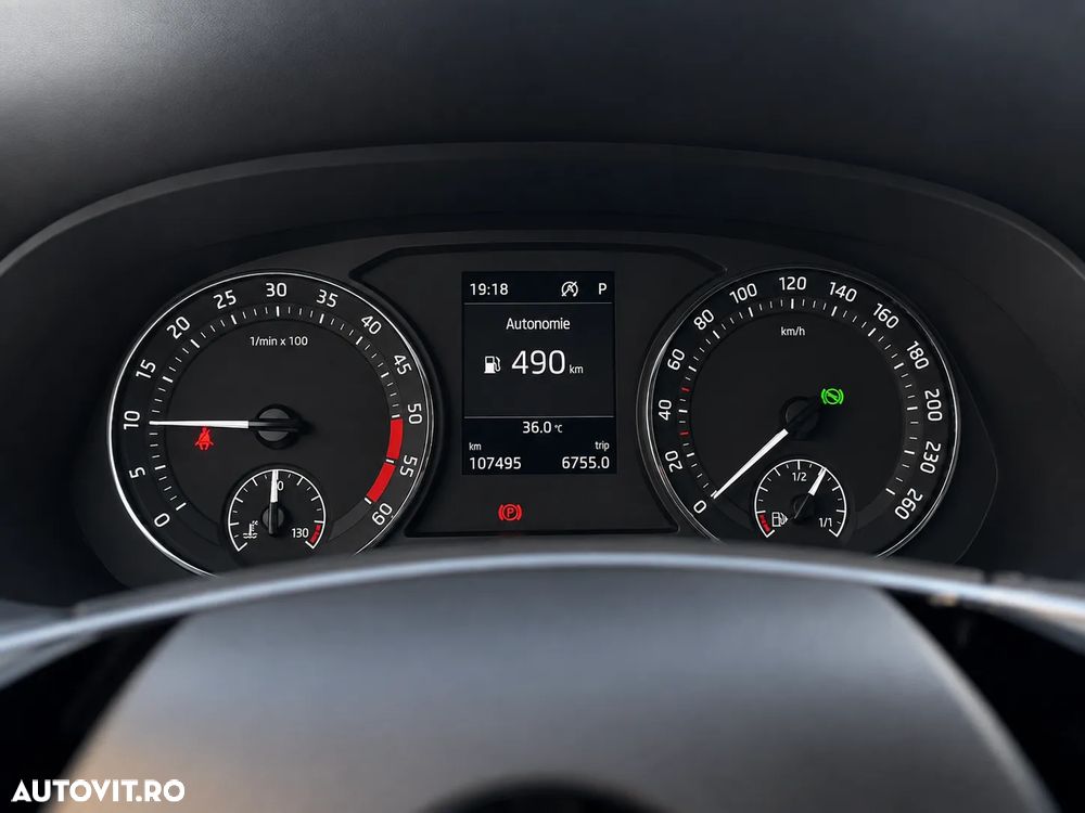 Skoda Octavia 2.0 TDI DSG Ambition - 9