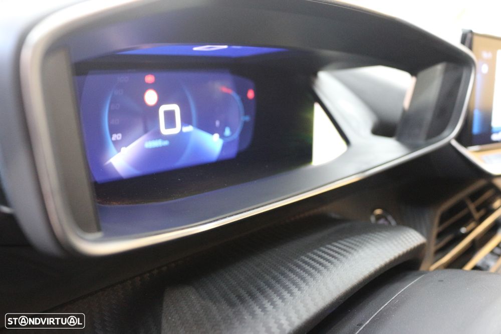 Peugeot 2008 1.5 BlueHDi Allure Pack - 27