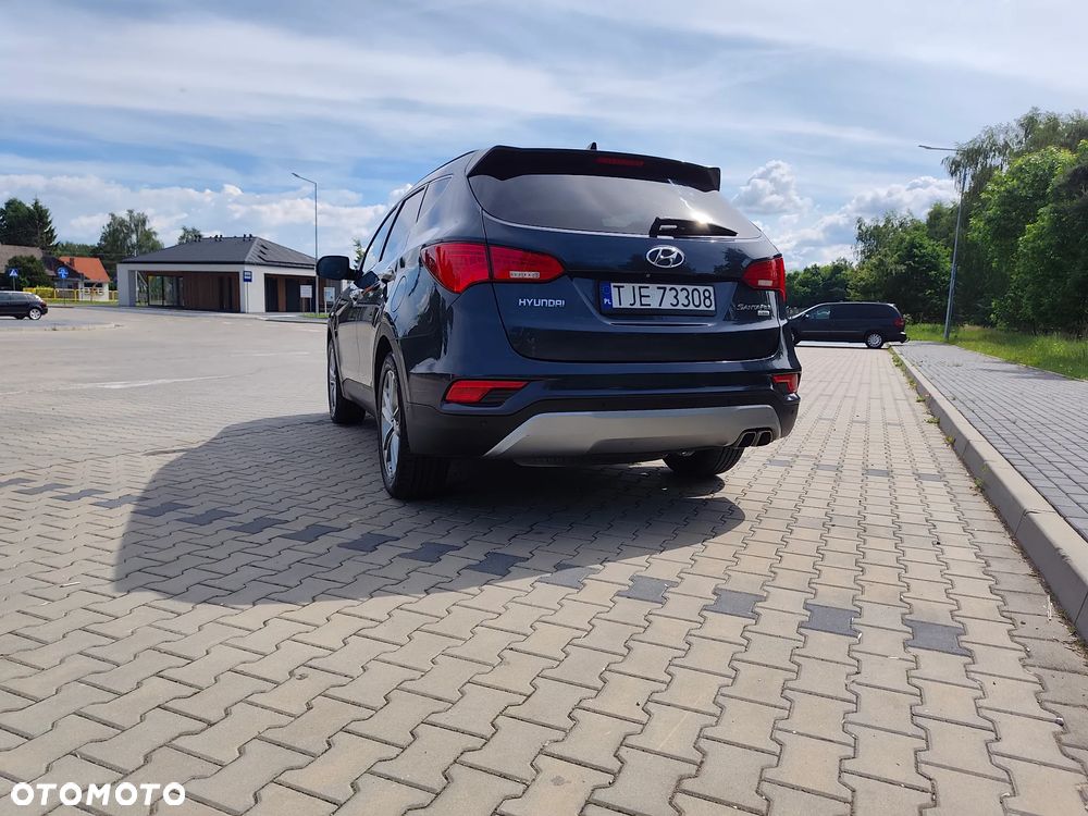 Hyundai Santa Fe - 16