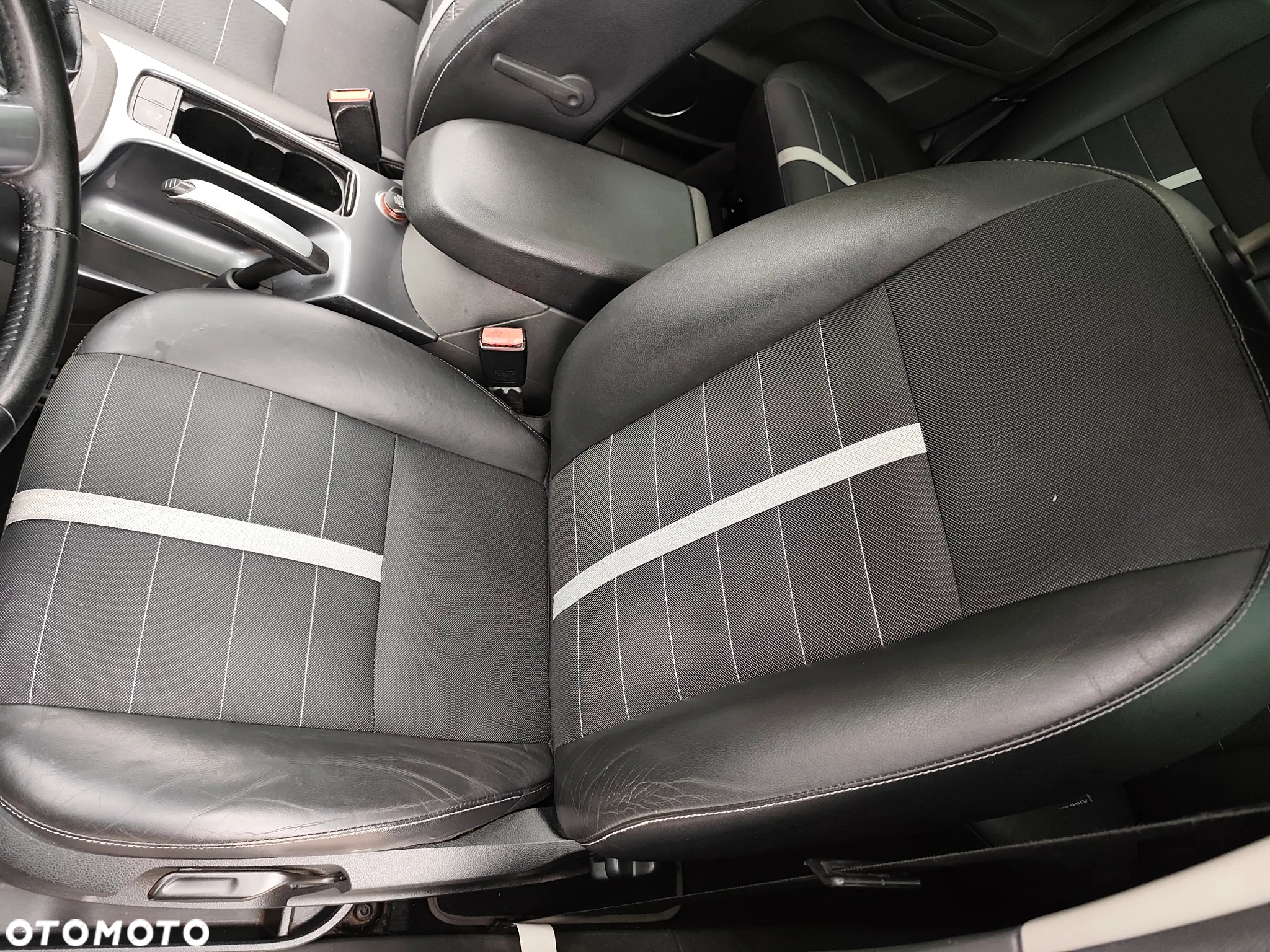 Ford Kuga 2.0 TDCi 4WD Titanium Plus - 10