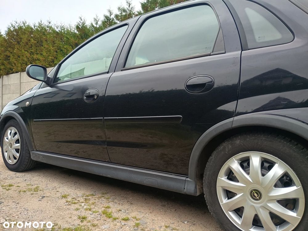 Opel Corsa 2005 photo 2