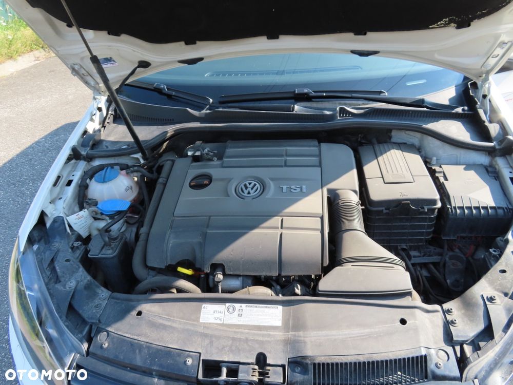 Volkswagen Golf - 12