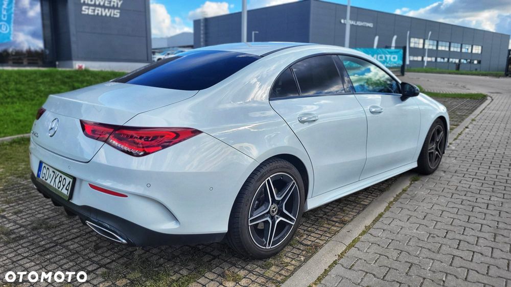 Mercedes-Benz CLA 200 AMG Line 7G-DCT - 3