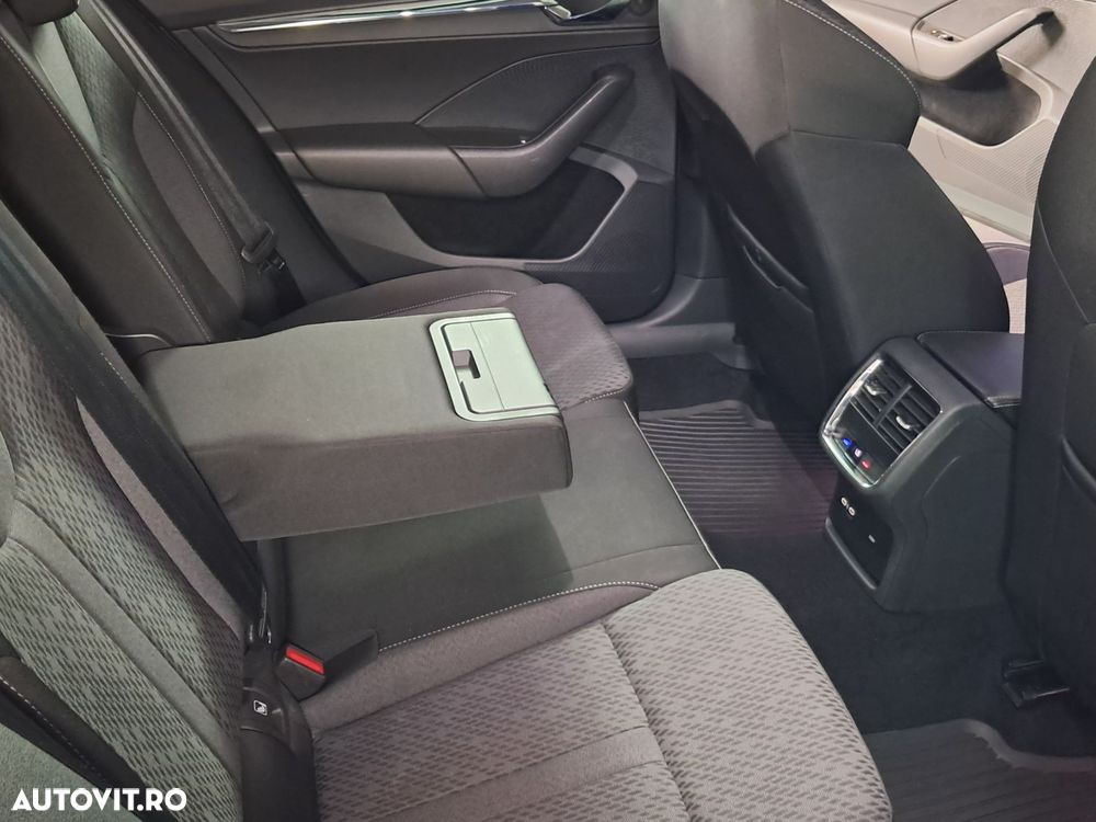 Skoda Octavia - 25