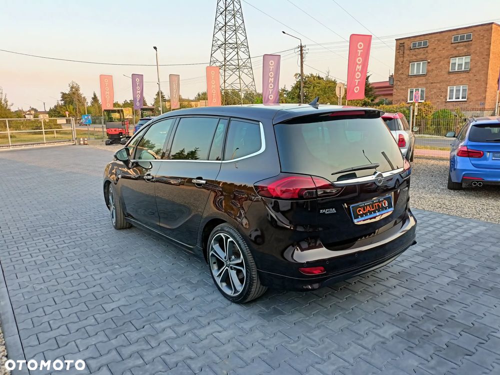 Opel Zafira - 10