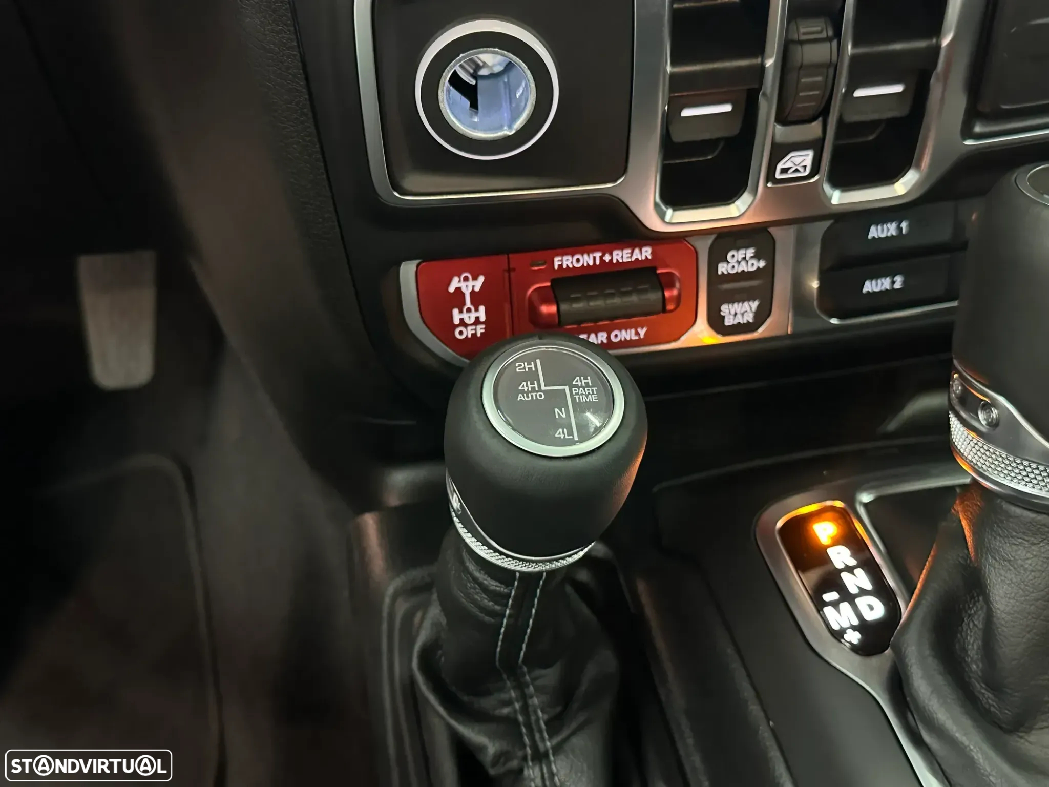 Jeep Wrangler - 34