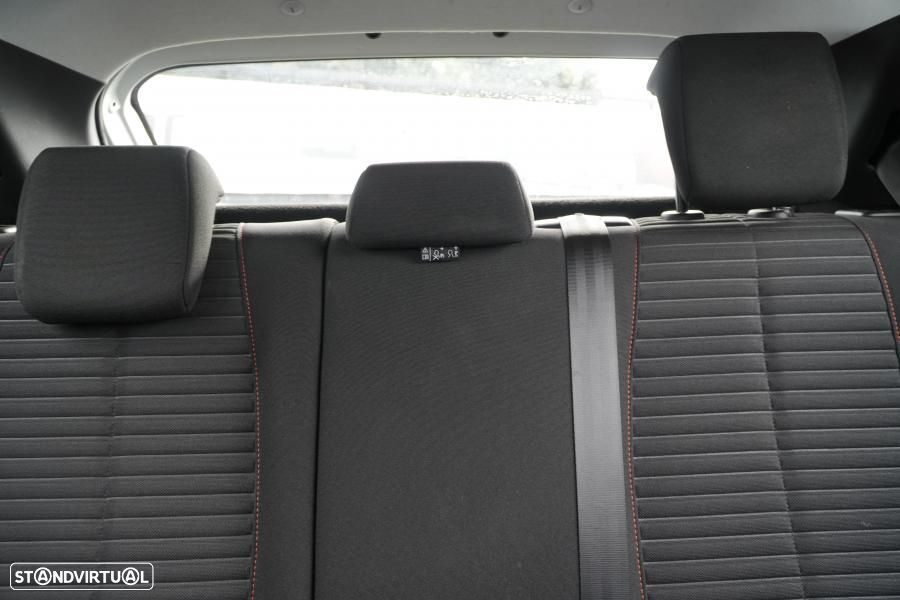 Peugeot 208 1.2 PureTech Active Pack - 12