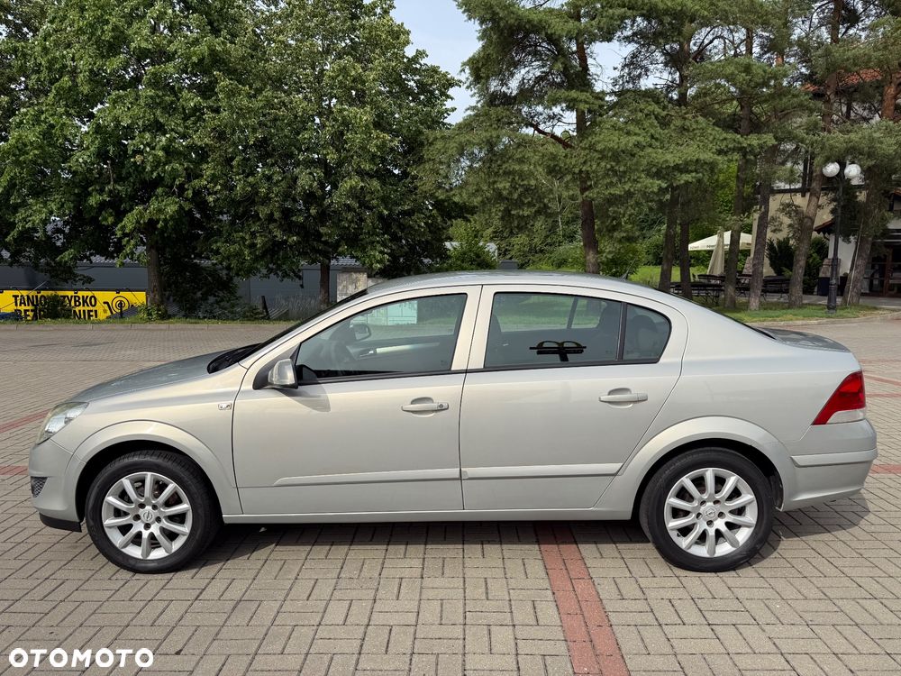 Opel Astra 1.6 - 6