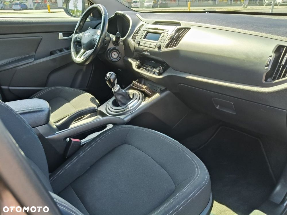 Kia Sportage 1.7 CRDI 2WD ISG Spirit - 9