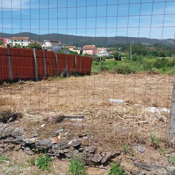 Terreno em Bustelo - Recarei - Grande imagem: 3/6