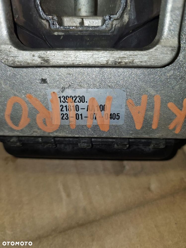 łapa poduszka silnika kia niro 21810-aa100 - 3