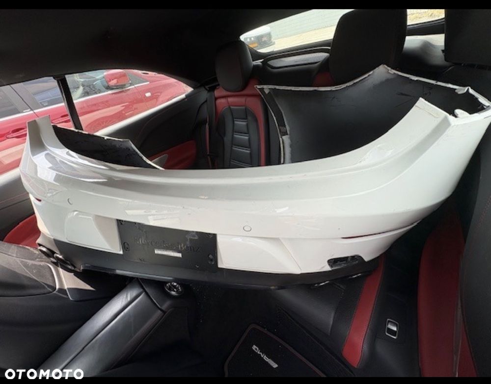 Mercedes-Benz Klasa E AMG 53 4-Matic+ 9G-TRONIC - 31