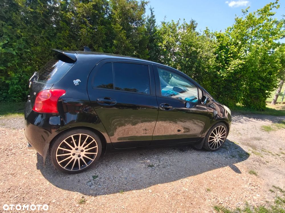 Toyota Yaris 1.3 Luna A/C - 4
