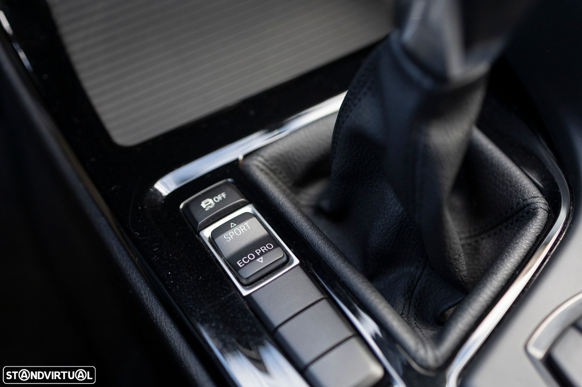 BMW X1 16 d sDrive Line xLine - 33