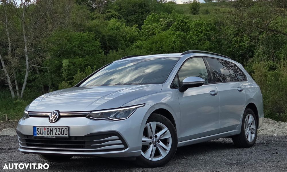 Volkswagen Golf - 2