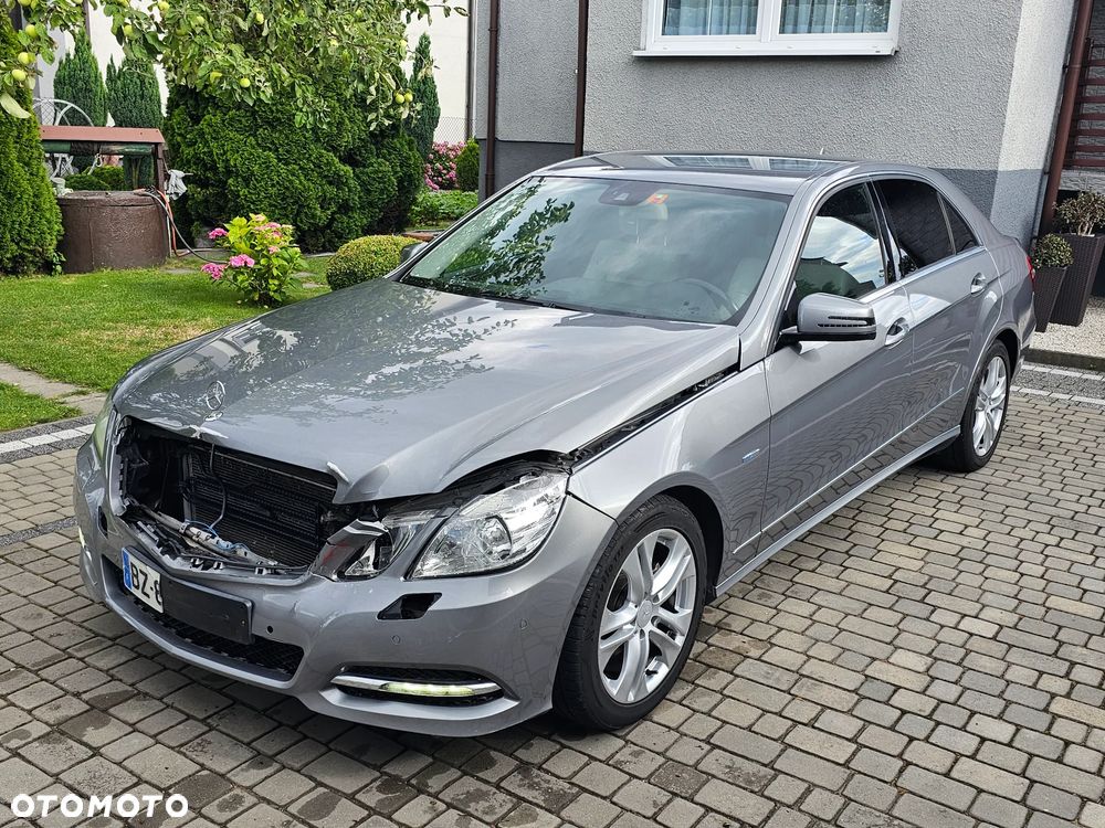 Mercedes-Benz Klasa E 200 BlueTEC Avantgarde - 24