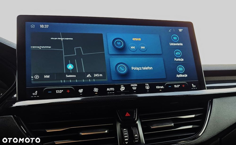 Ford Focus 1.5 EcoBlue Start-Stopp-System ST-LINE - 22