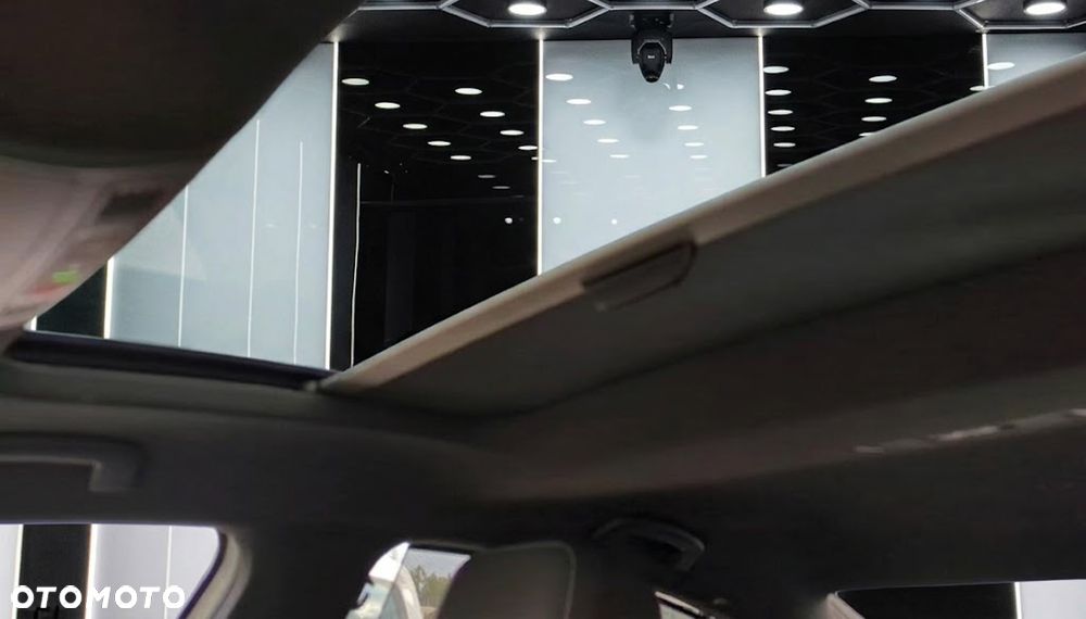 Volkswagen Passat 1.5 TSI EVO Elegance DSG - 5