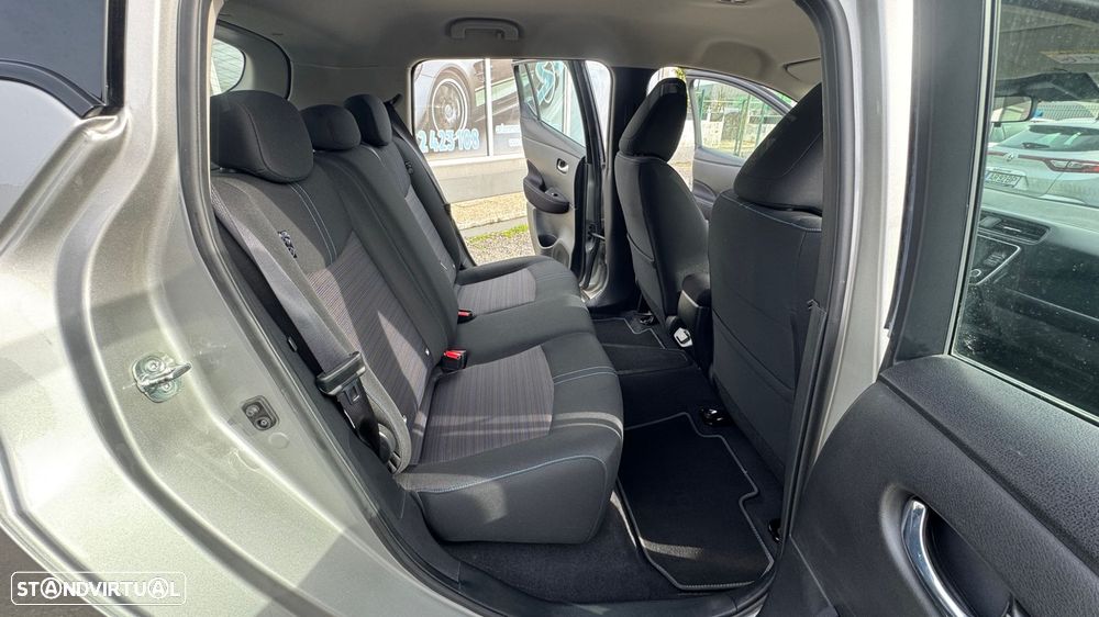 Nissan Leaf Acenta Access - 28