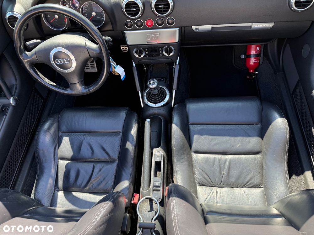 Audi TT Roadster 1.8 T quattro - 38