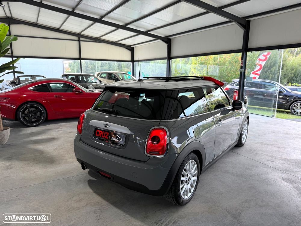 MINI 3 Portas Cooper D - 32