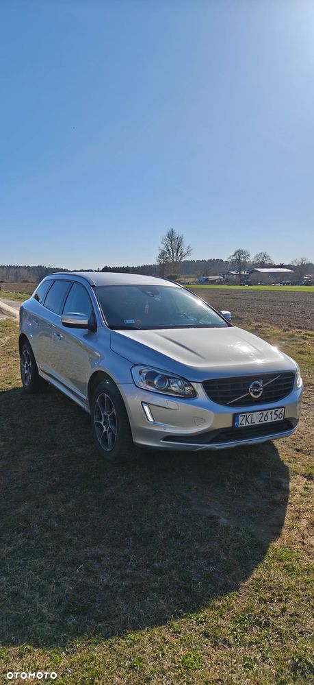 Volvo XC 60 D4 Drive-E Ocean Race - 3
