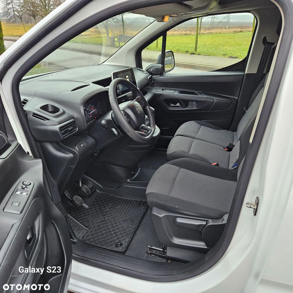 Citroën BERLINGO - 15