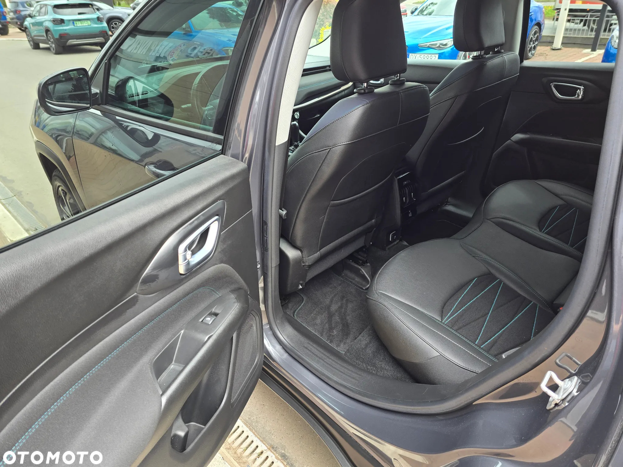 Jeep Compass - 13