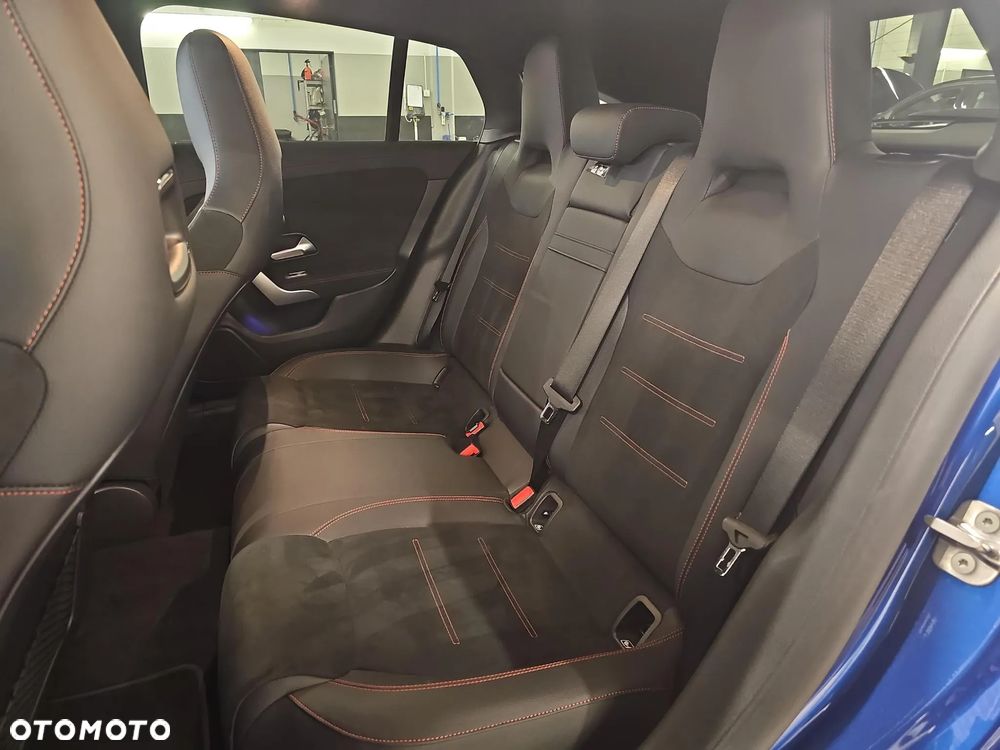 Mercedes-Benz CLA 200 Shooting Brake 7G-DCT AMG Line Advanced Plus - 11