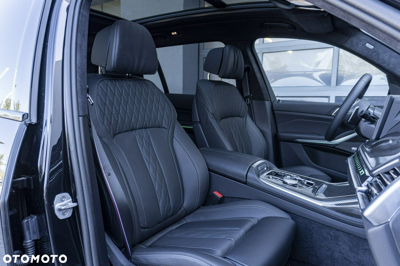 BMW X7 - 23