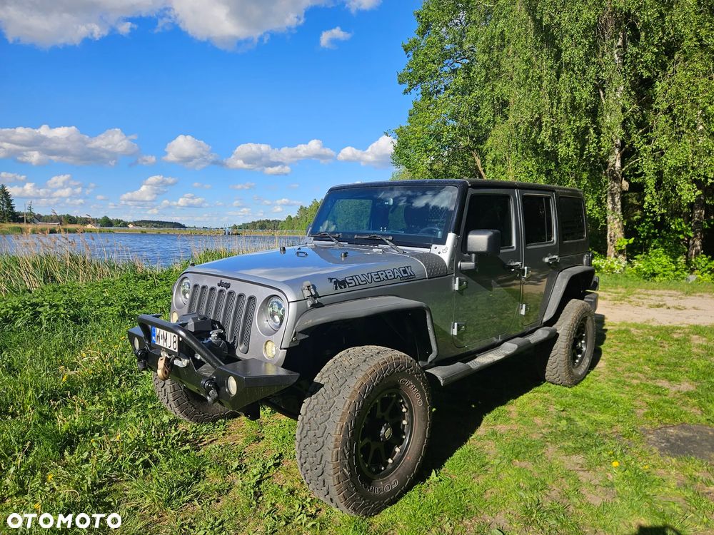 Jeep Wrangler 3.6 Unlim Sahara - 2