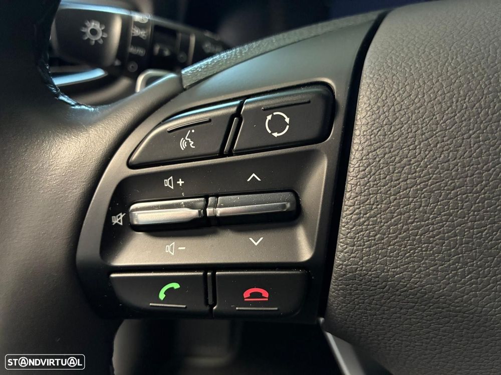 Hyundai Ioniq 1.6 GDI HEV - 24