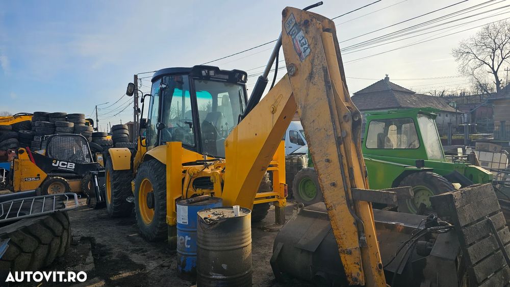 JCB 4CX Buldoexcavator - 3