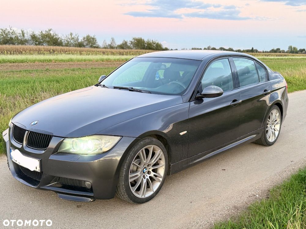 BMW Seria 3 318i - 12