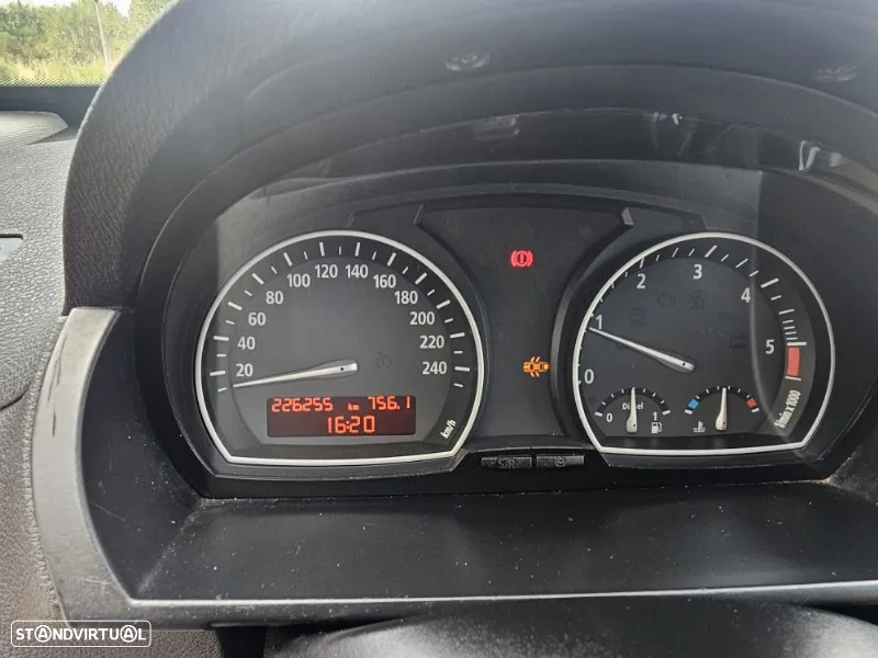 BMW X3 2.0 d - 14