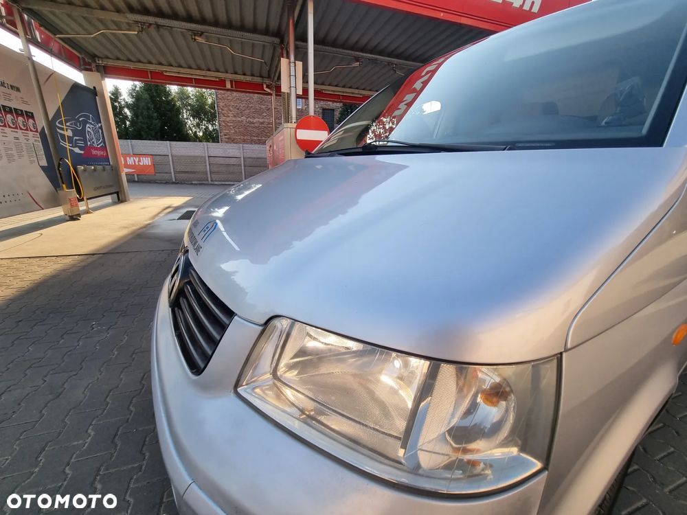 Volkswagen Transporter T5 - 16