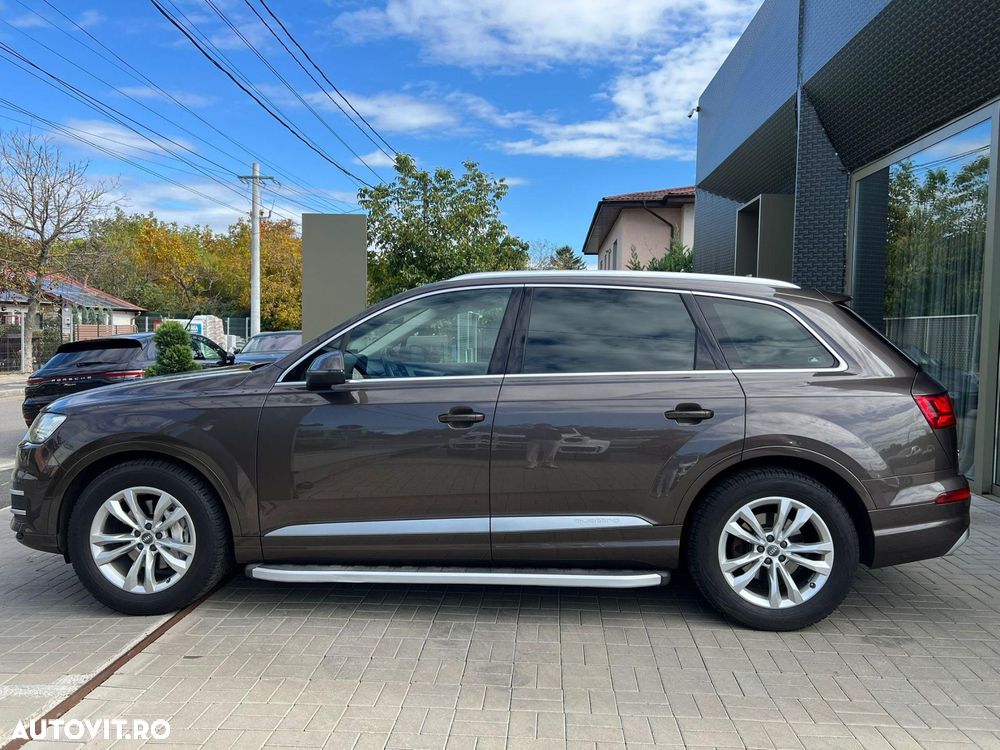 Audi Q7 - 8