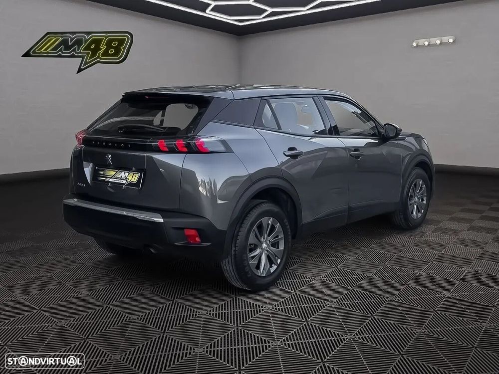 Peugeot 2008 1.2 PureTech Allure - 4
