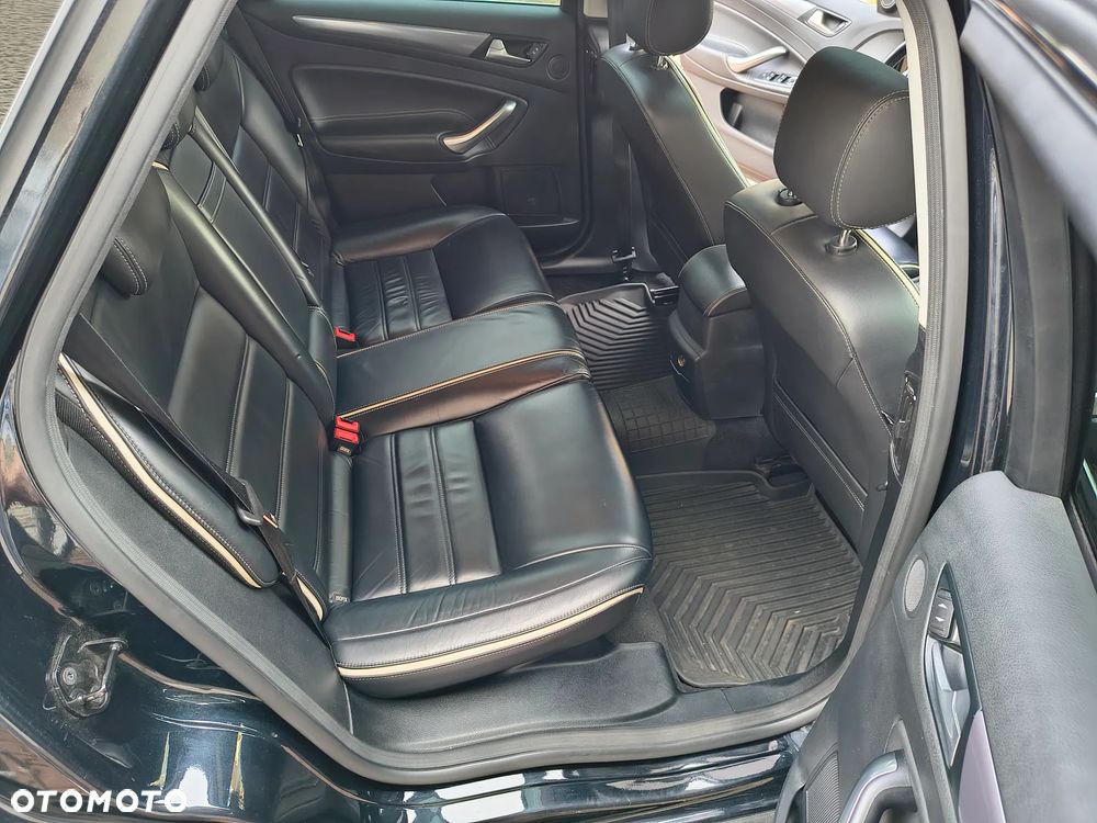 Ford Mondeo - 10