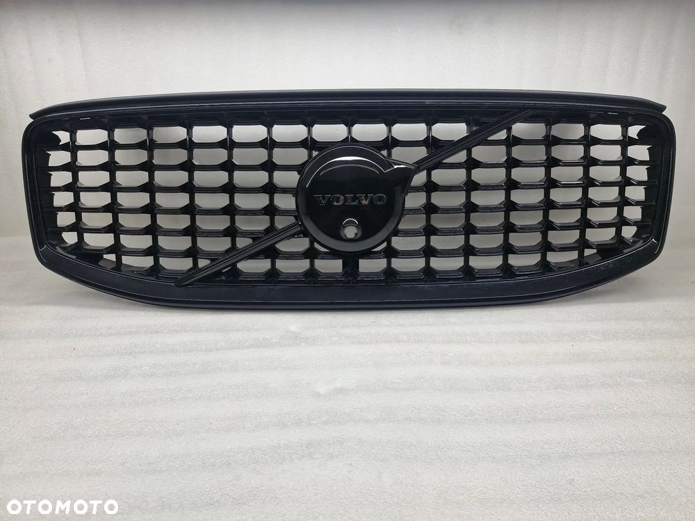 VOLVO XC60 II R DESIGN LIFT GRILL/ATRAPA CHŁODNICY 32133812 - 1