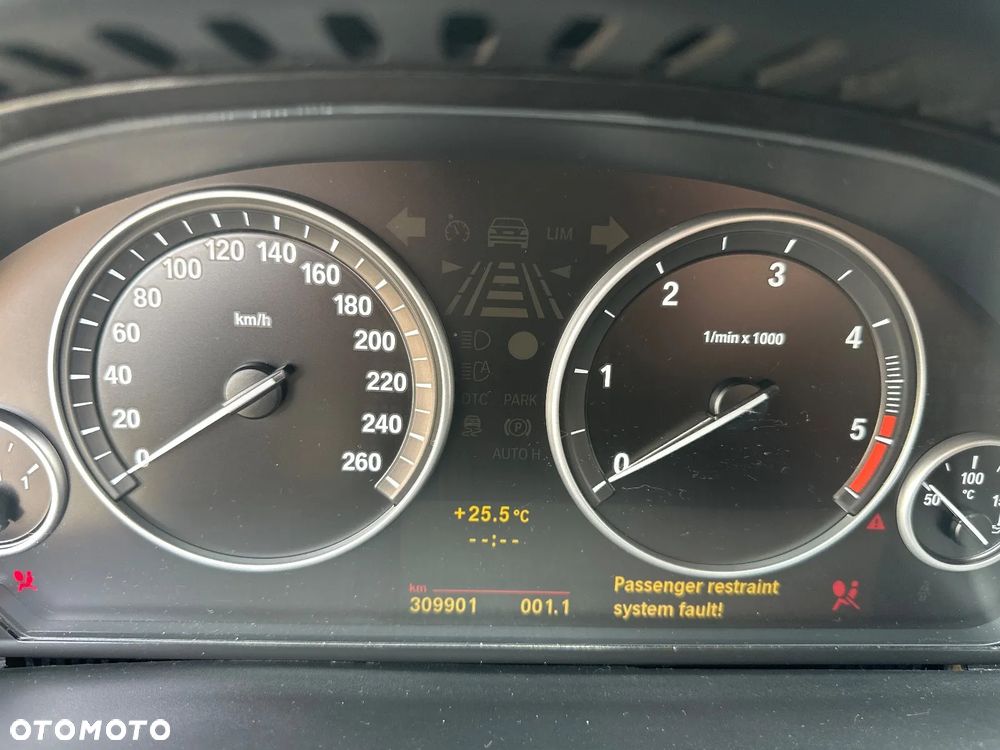 BMW Seria 5 - 13