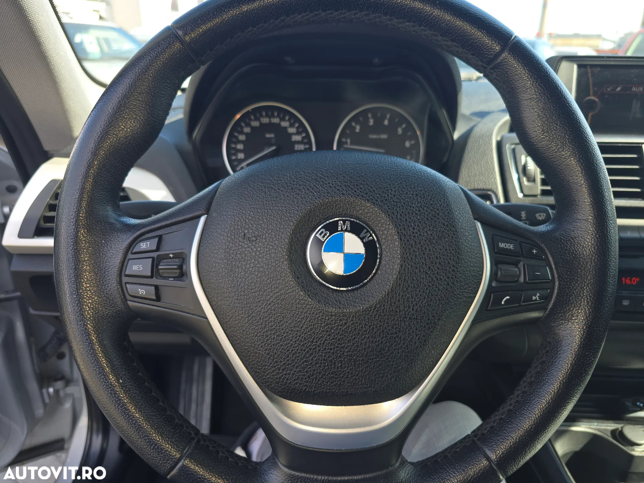 BMW Seria 1 - 17