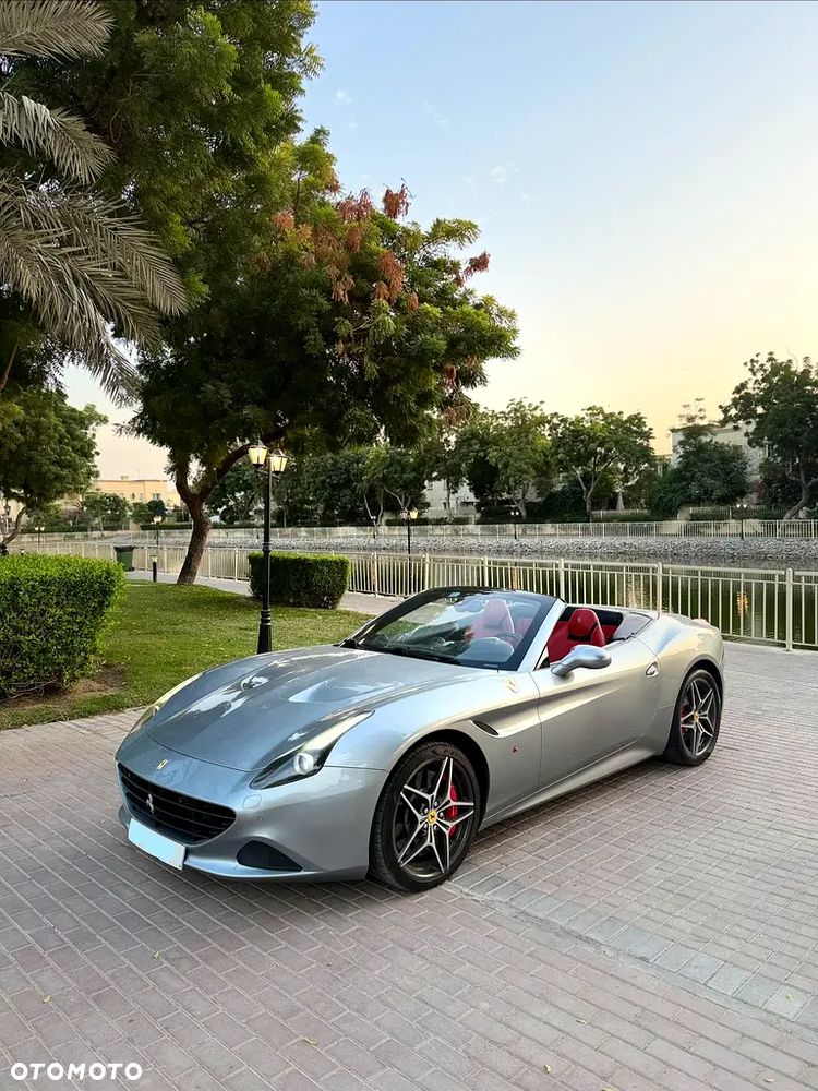 Ferrari California T - 1
