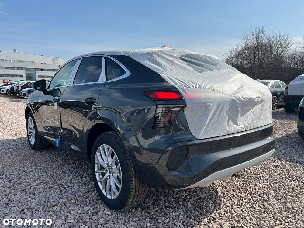Audi Q3 Sportback - 3