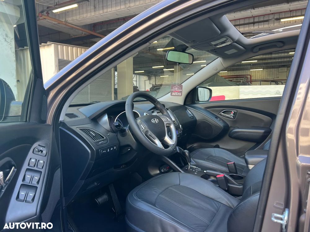 Hyundai ix35 2.0 CRDI High 4WD GLS Aut. Luxury+ - 24